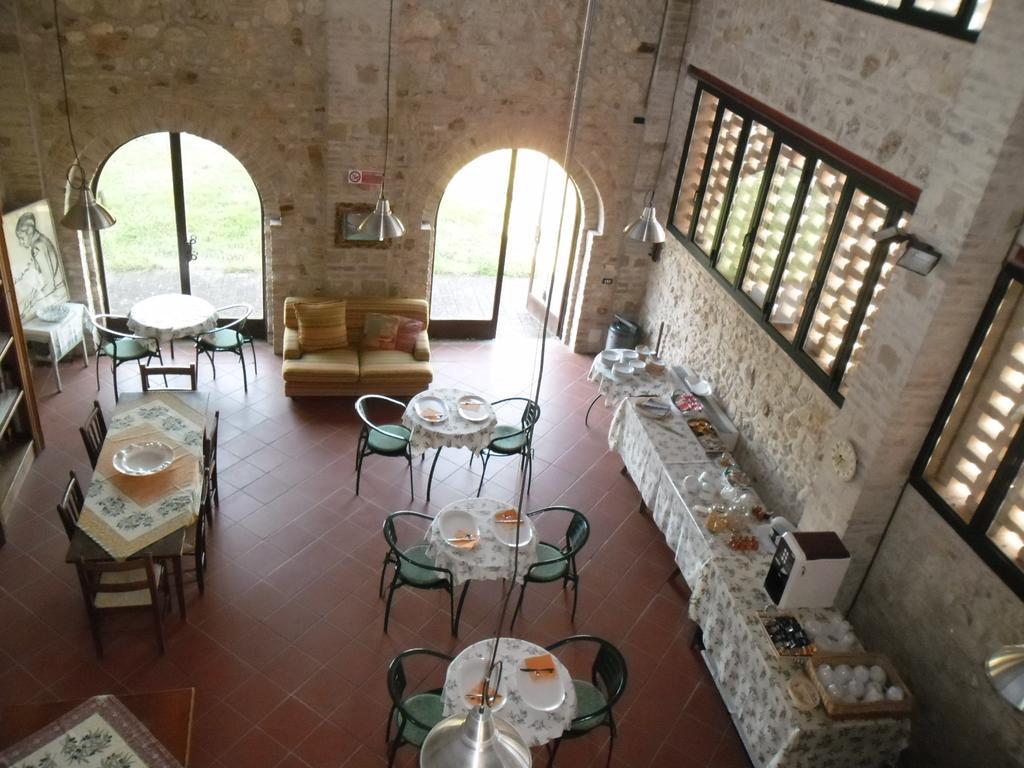 Agriturismo Santa Croce Сан-Джиміньяно Екстер'єр фото