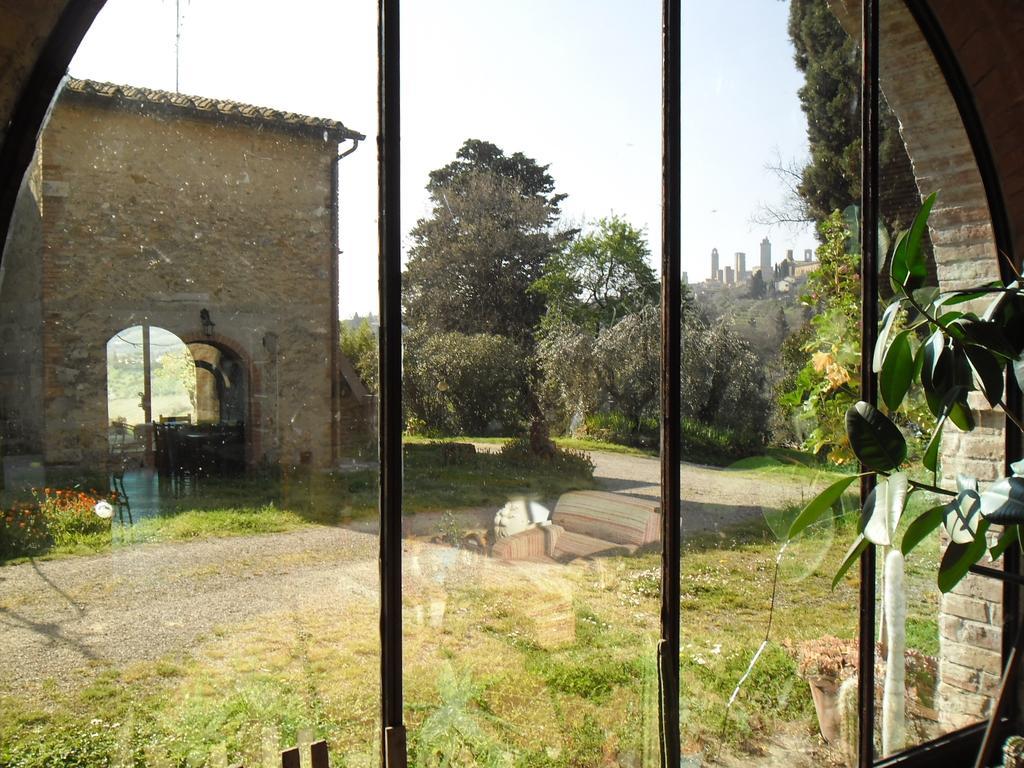 Agriturismo Santa Croce Сан-Джиміньяно Екстер'єр фото