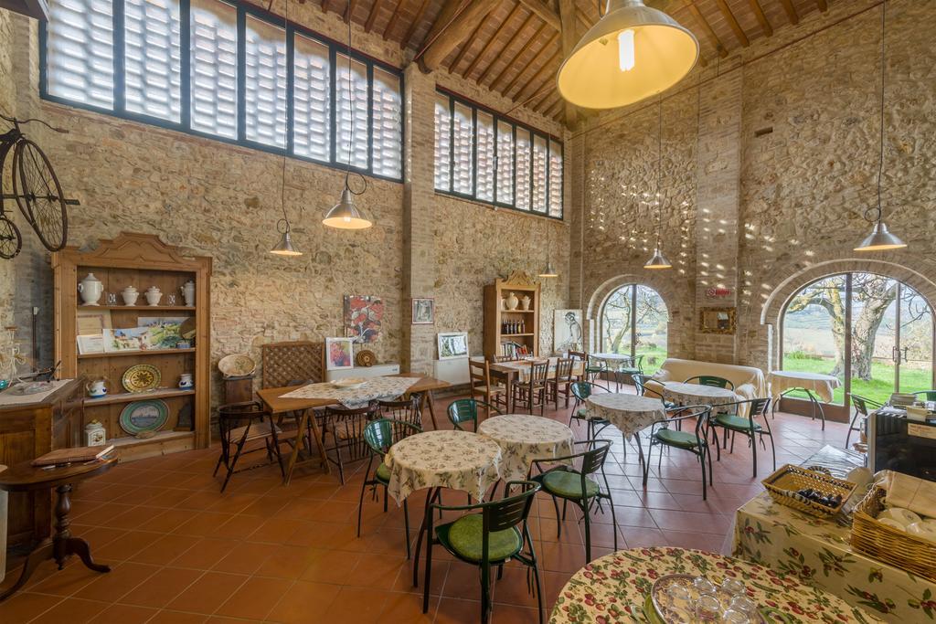 Agriturismo Santa Croce Сан-Джиміньяно Екстер'єр фото